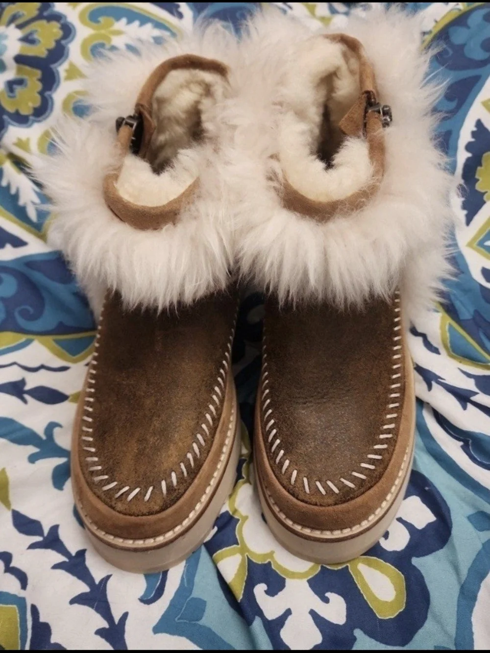 UGG fluff punk